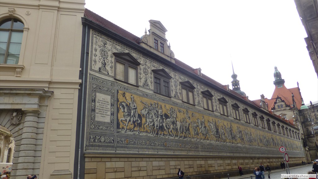 P1020501